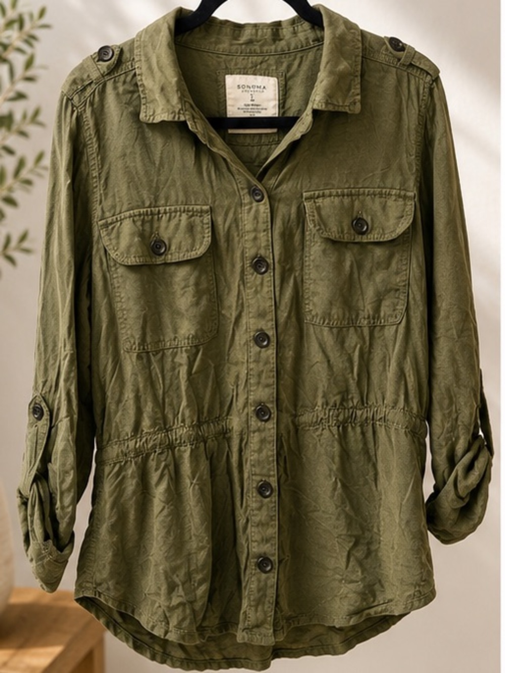 Sonoma Large Olive Green Button-Up Shirt